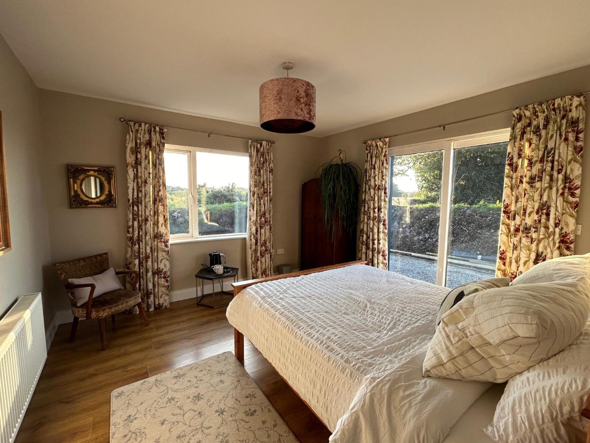The Lodge, Monkstown Monkstown  Екстер'єр фото