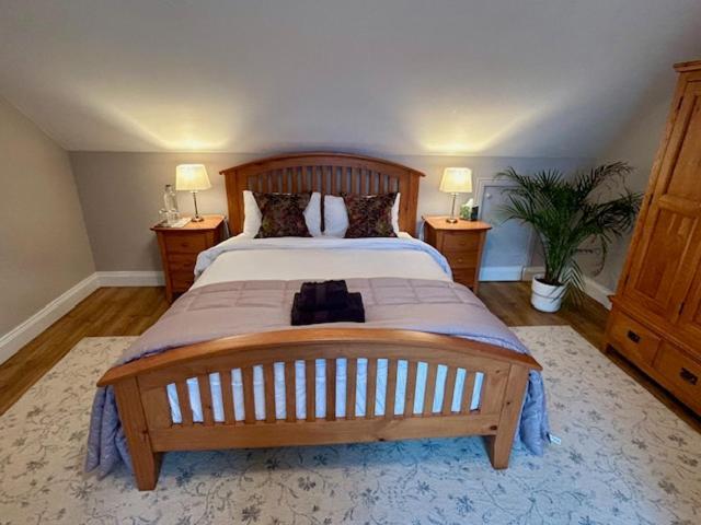 The Lodge, Monkstown Monkstown  Екстер'єр фото